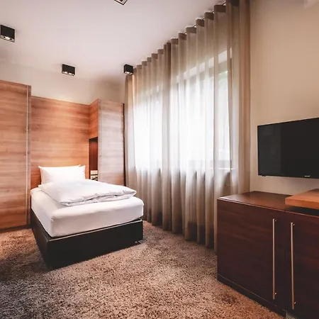 Marienhoeh - Hideaway & Langweiler (Birkenfeld)