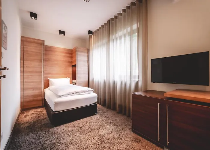 Das Marienhoeh Langweiler (Birkenfeld)